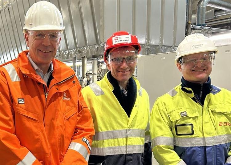 Article image for Norwegian Minister of Climate and Environment visits sustainable battery materials producer Vianode in Kristiansand